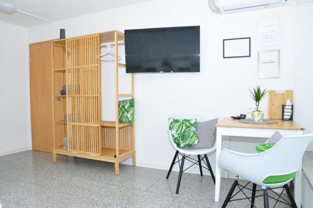 Aldingen  N37 -Modern Eingerichtete Zimmer In Ruhiger Lage מראה חיצוני תמונה