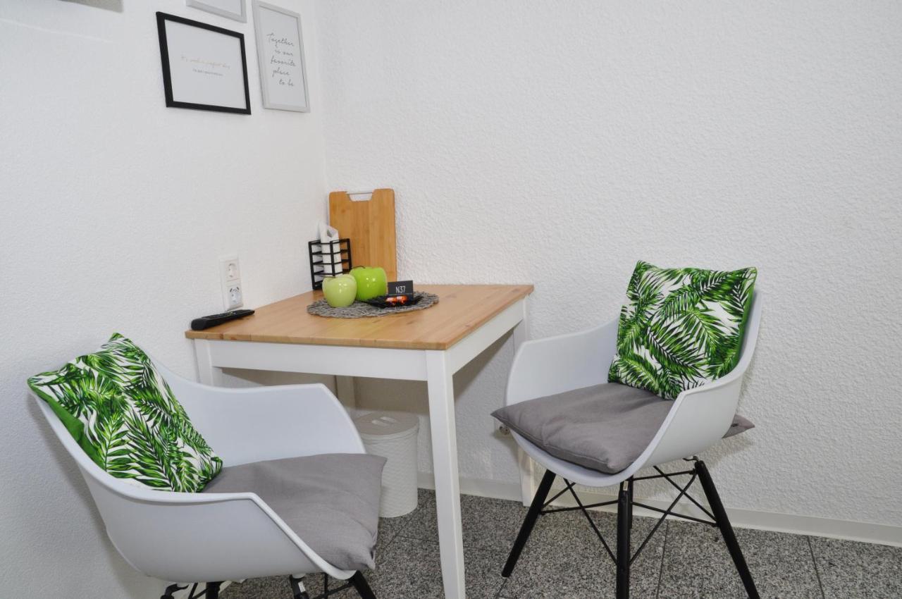 Aldingen  N37 -Modern Eingerichtete Zimmer In Ruhiger Lage מראה חיצוני תמונה